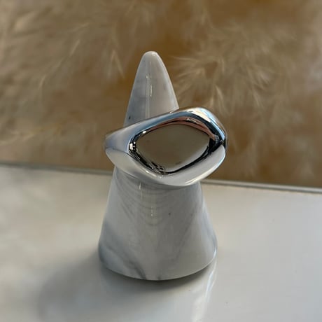 2409RG0511 / Metal stone design ring（Silver）