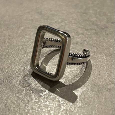 2503RG0595 /  Square design ring（Silver）