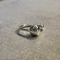 2505EC027 / Mini ball Earcuff（Silver）