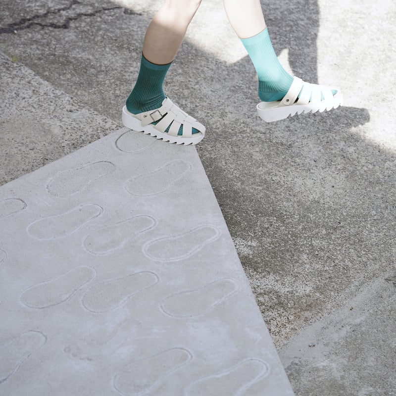 訳あり】Driving Sharksole [Ivory] | HEP SHOP ONLINE