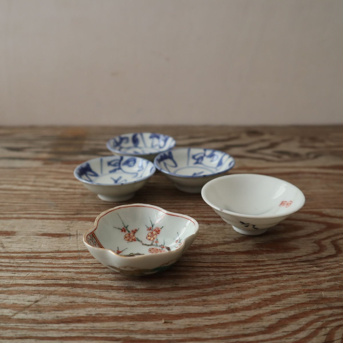A001【豆皿】印判染付け色絵 いろいろ3種5点 | うつわ屋 KOJI