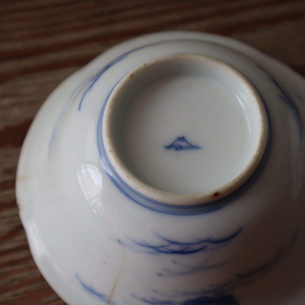 A002【小鉢】 深川製磁 牡丹金ミル 金彩印判染付け 花輪 小鉢3点 A002【小鉢】 深川製磁 牡丹金ミル 金彩印判染付け 花輪 小鉢3点