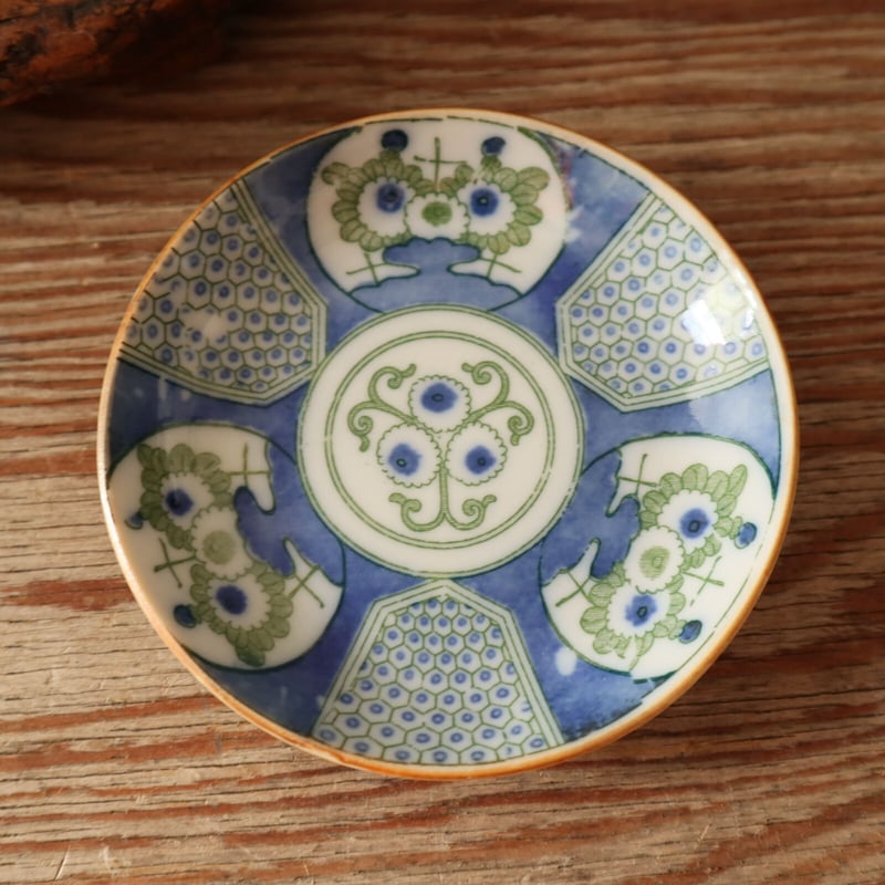 A006【小皿】青緑二色絵 印判染付け 5点 | うつわ屋 KOJI A006【小皿】青緑二色絵 印判染付け 5点 | うつわ屋 KOJI