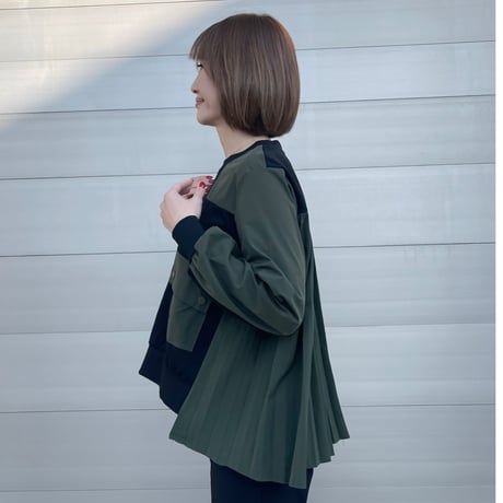 pleats tops