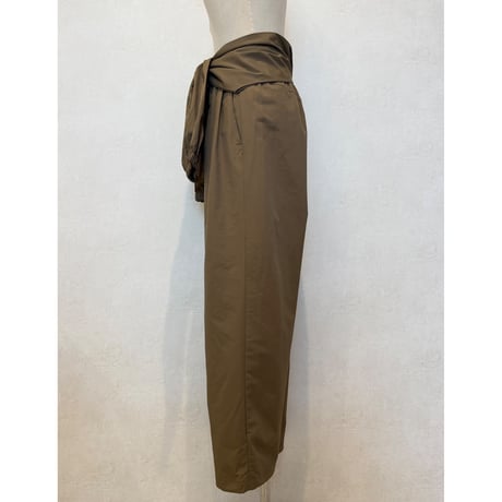 west roll pants・brown