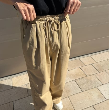 west roll pants・beige