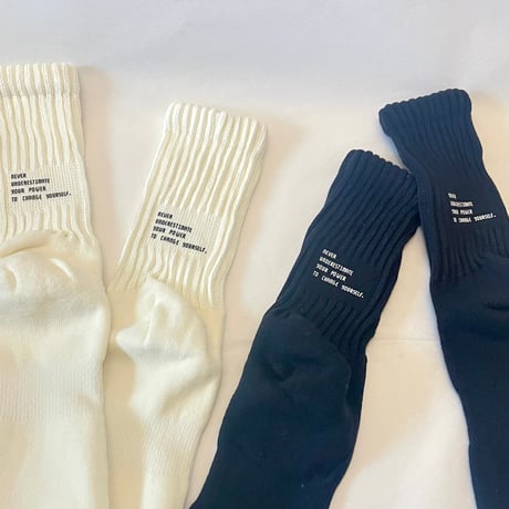 Message socks・white