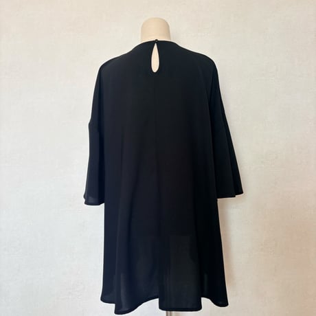 drape tops・Black
