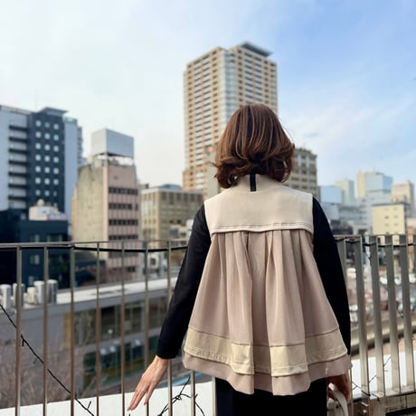 tulle best・beige