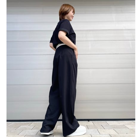 number pants・black