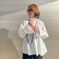 frill white tops