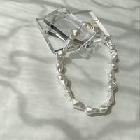 Baroque pearl