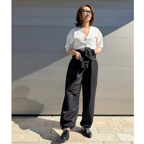west roll pants・black