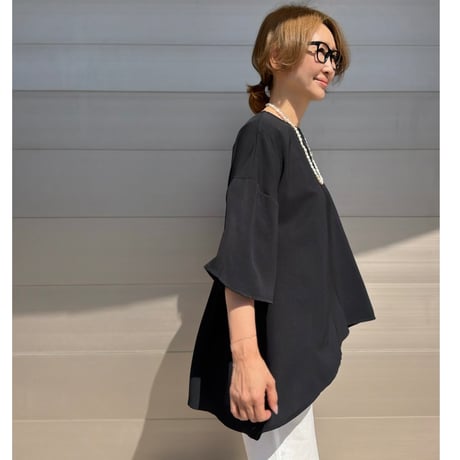 drape tops・Black