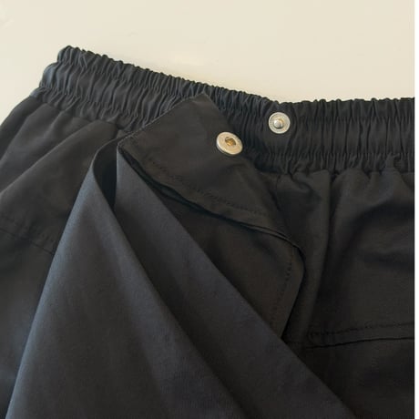 west roll pants・black