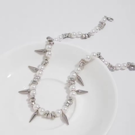 edge perl necklace
