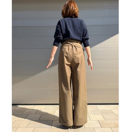west roll pants・brown