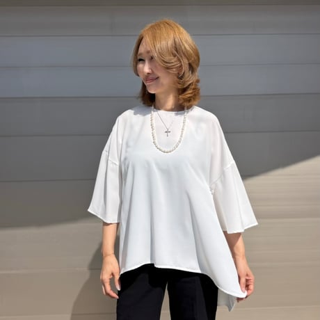 drape tops・white