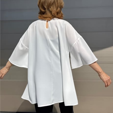 drape tops・white
