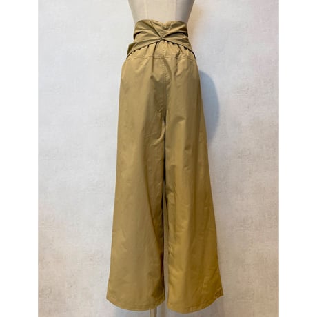 west roll pants・beige