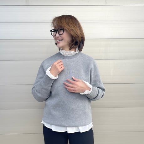 frill white tops