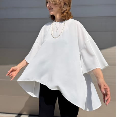 drape tops・white
