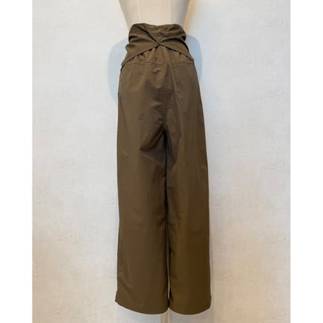 west roll pants・brown