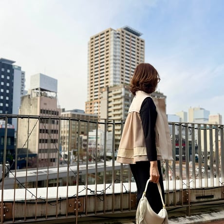 tulle best・beige