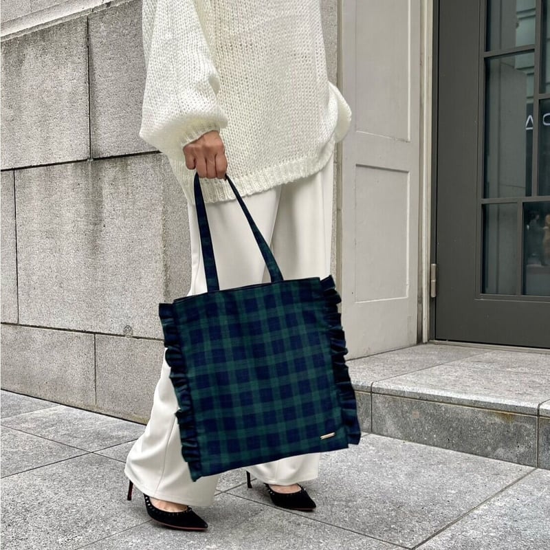 Chevon4人(サポートドラム含む)のサイン入りトートバッグ 【公式通販】