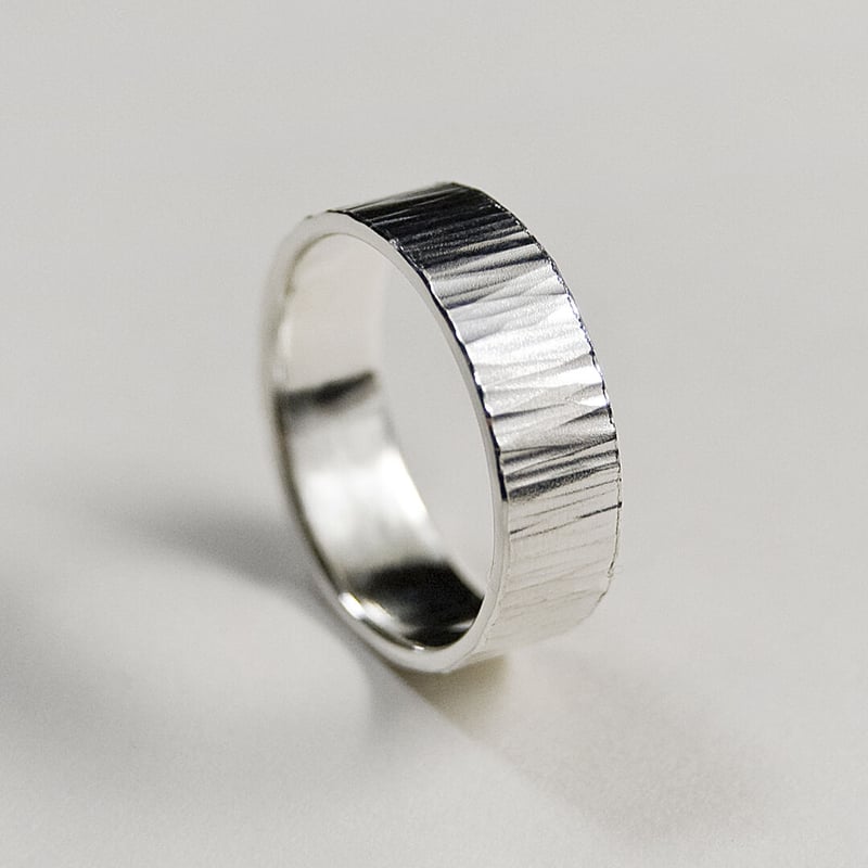 シルバーフラットリング 6.0mm幅 縦槌目 3号～27号｜WKS FLAT RING 6.0