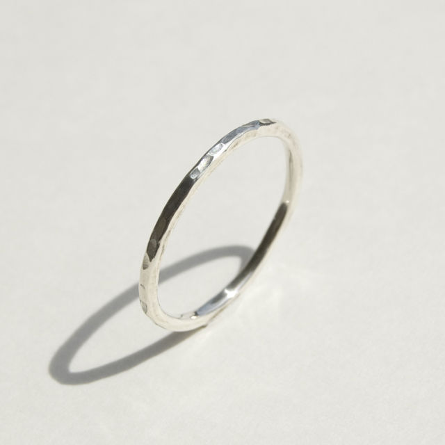 シルバー装飾リング 約1.5cm シルバーアクセサリー デザインリング カレッジリング シルバー