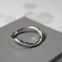 PT900プラチナプレーンリング 1.5mm幅 槌目 3号～27号｜WKH PLAIN RIN