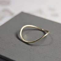 K10ゴールドウェーブプレーンリング 1.0mm幅 つや消し 3号～27号｜WKS WAVE PLANE RING 1.0 K10YG matte｜FA-549
