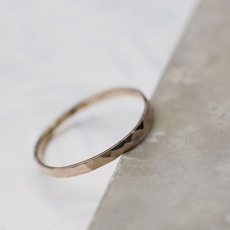 PGPピンクゴールドシンフラットリング 2.0mm幅 槌目 3号～27号｜WKH PGP THIN FLAT RING 2.0 bs hammer｜FA-758