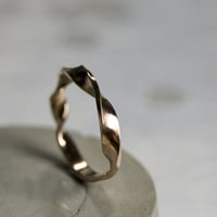 PGPピンクゴールドツイストリング 3.0mm幅 鏡面 3号～27号｜WKS PGP TWIST RING 3.0 bs mirror｜FA-432