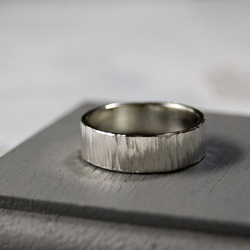 シルバーフラットリング 6.0mm幅 縦槌目 3号～27号｜WKS FLAT RING 6.0