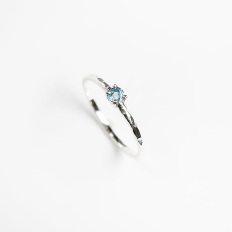 ブルージルコン ラウンド3mm シルバープレーンリング 1.5mm幅 槌目 3号～21号｜WKC BLUE ZIRCON RD3mm PLAIN RING 1.5 sv hammer｜FA-1066