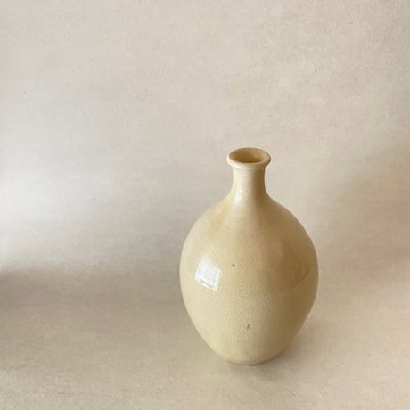 田谷直子　一輪挿し　白