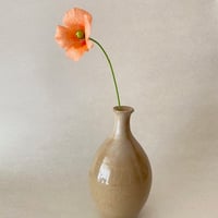 田谷直子　一輪挿し　白茶