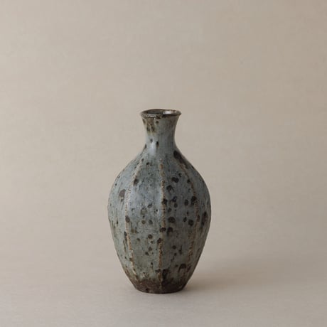 小野象平 黒志野一輪挿し 器 花器 | 黒志野 / 7寸皿 3 / 小野象