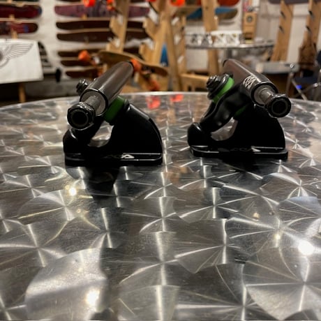 【TRUCK】カスタムTruck　 180mm 50度 【2個セット】