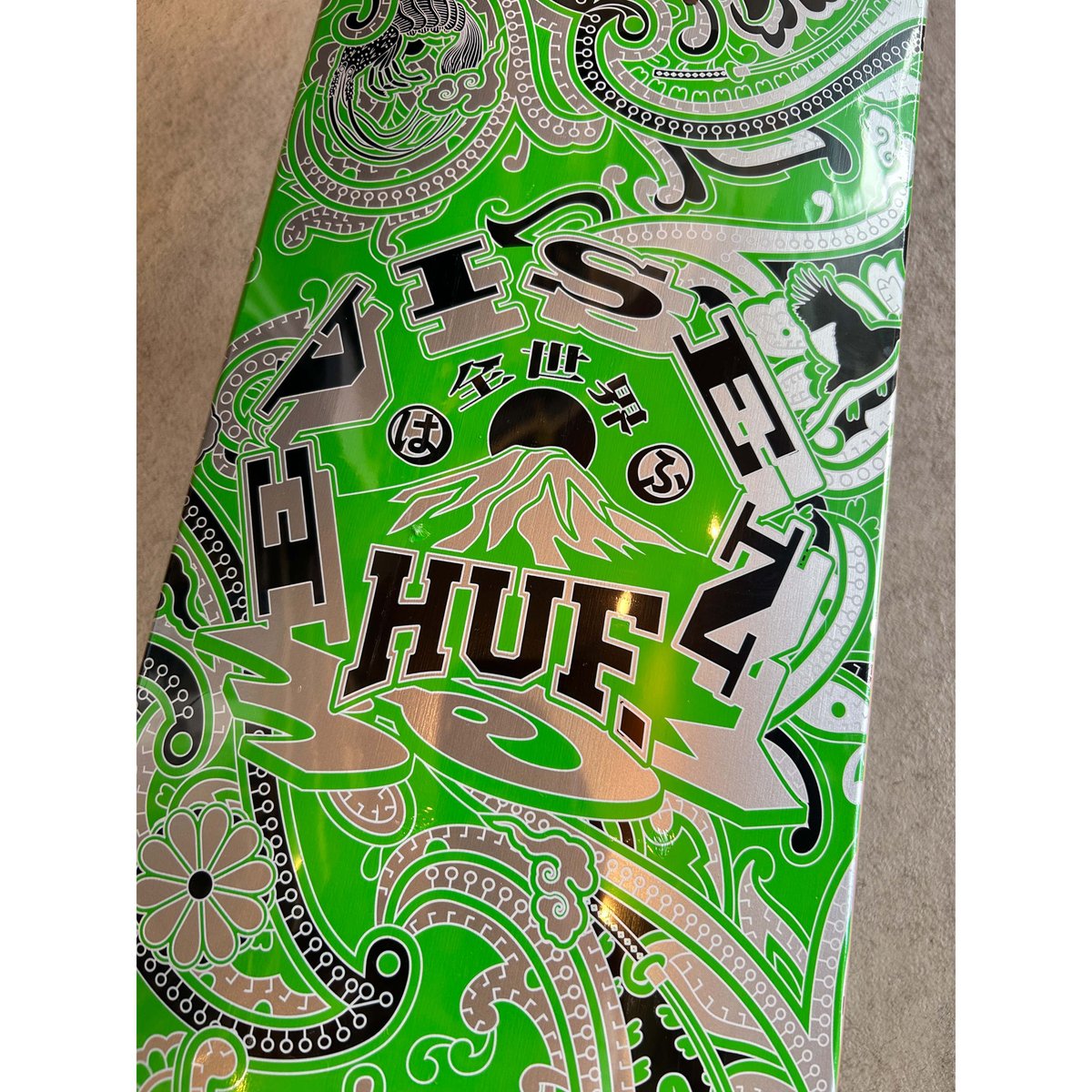 EVISEN x HUF スケートボードデッキ 8.25インチ PAISLEY コラボデッキ