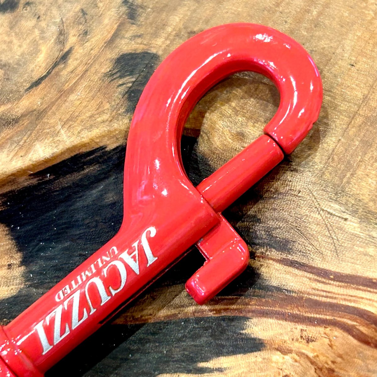 JACUZZI FLAVOR CARABINER | 5050 Skateboardshop