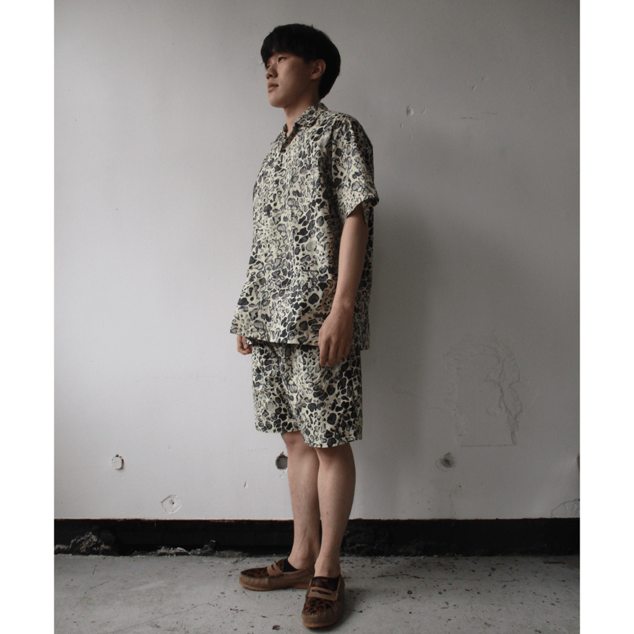 5cf0b918a894526b77b3a09b