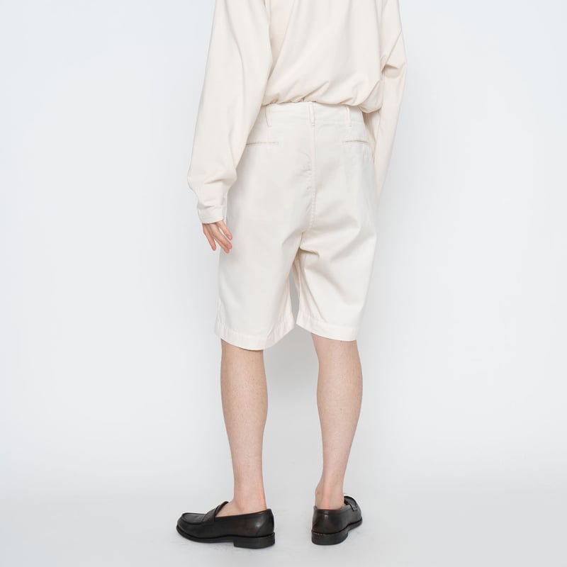 新品　サイズ30（Mサイズ位）ナナミカ　日本製　チノ ショートパンツ　ベージュ nanamica Chino Shorts / SUDS400 / ナナミカ チノショーツ |