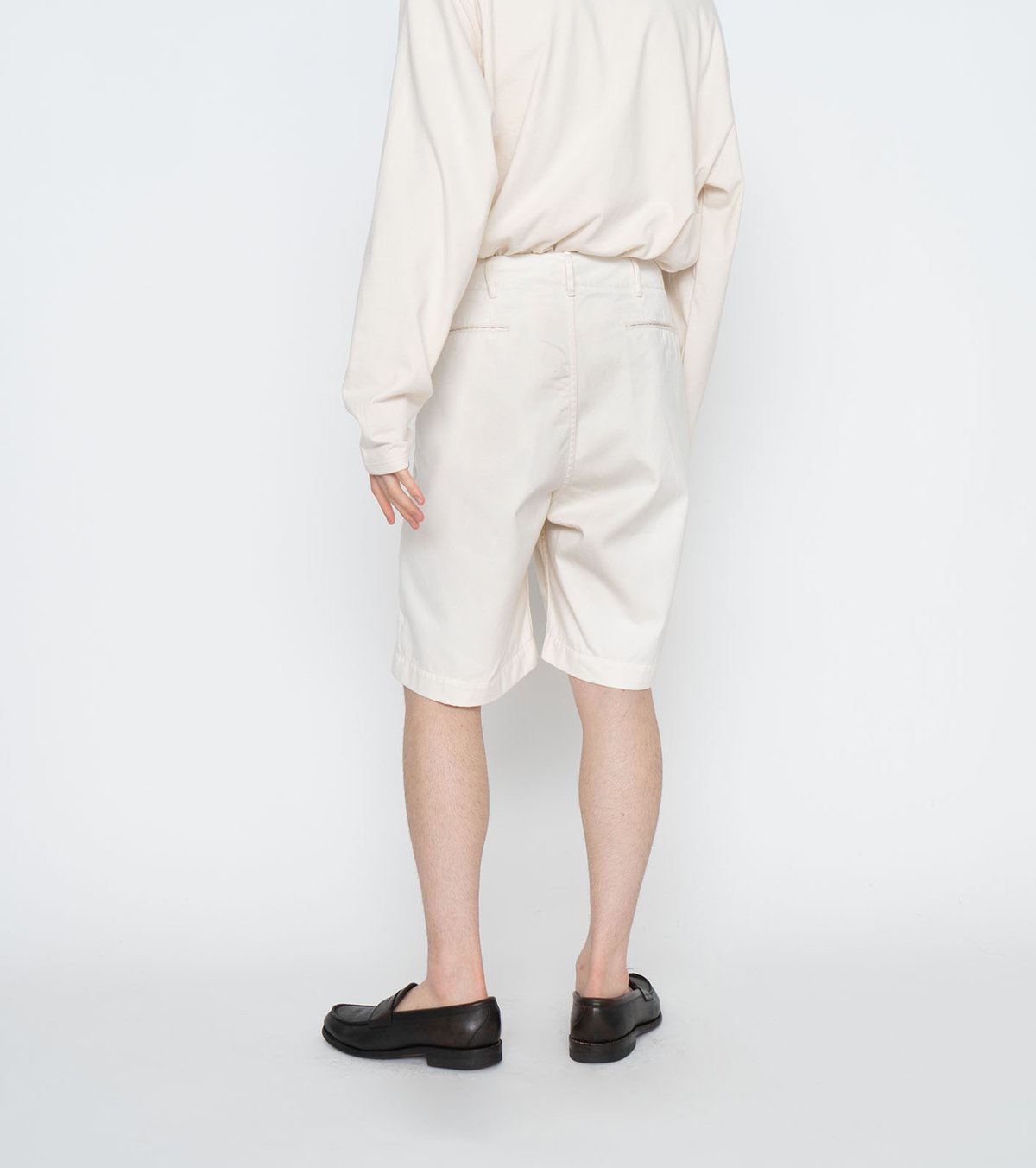 新品 nanamica CHINO SHORTS Gray ナナミカ ショーツ 新品 nanamica CHINO SHORTS Gray ナナミカ ショーツ