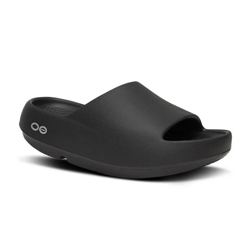 OOFOS (ウーフォス) OOahh PLUS - Black ウーフォス スライドサンダル OOFOS (ウーフォス) OOahh PLUS - Black ウーフォス スライドサンダル