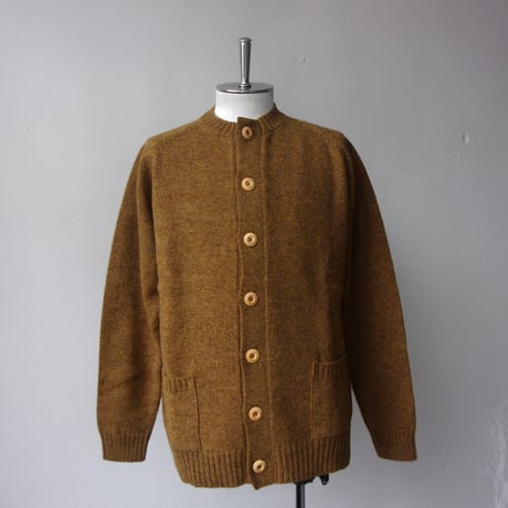 Charpentier de Vaisseau  Crew Neck Knit Cardigan | シャルパンティエドゥヴェッソ シェットランドウール カーディガン