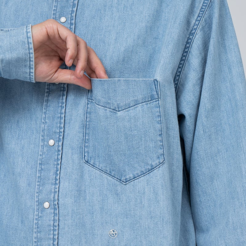 M 美品 25ss nanamica Regular Collar Light Regular Collar Light Denim Shirt – nanamica NEW YORK