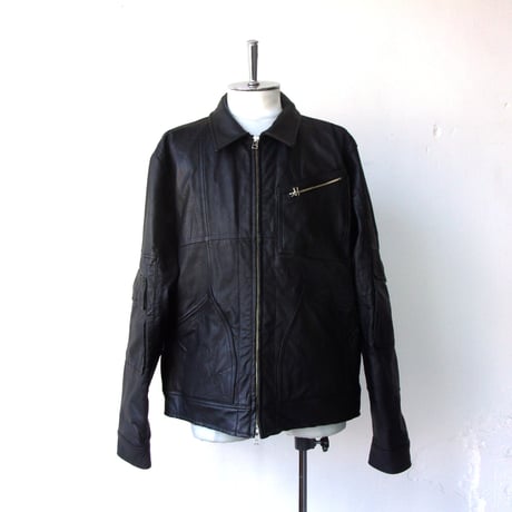 ジップアップ | STORES